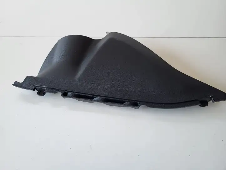 Nissan Micra (2017 - )   Другая деталь салона