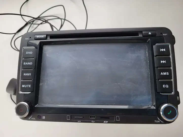 Skoda Superb B6 (3T) (2008 - 2015)   Радио/ проигрыватель CD/DVD / навигация