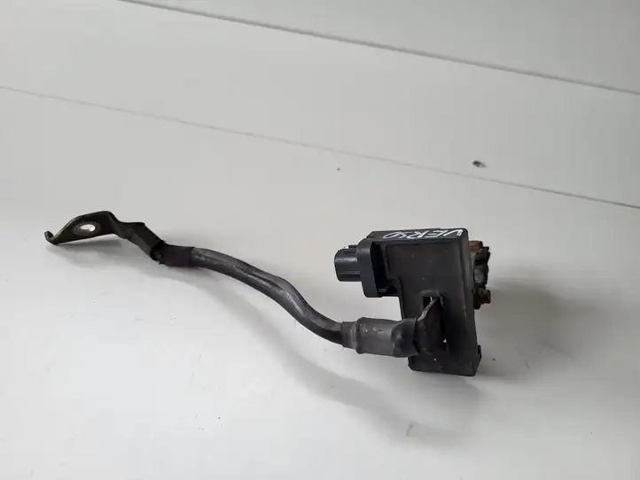 Toyota Verso (2012 - 2015) Минусовой провод аккумулятора — фото 3