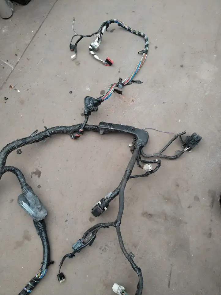 Ford S-Max (2015 - )   Другой проводник