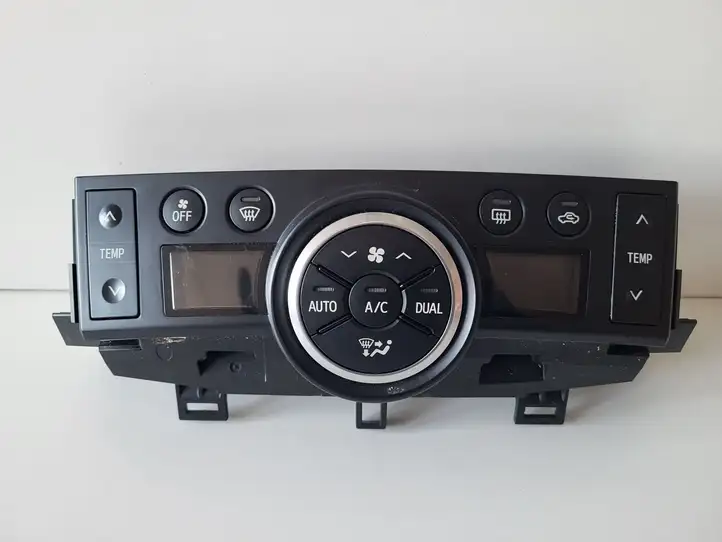 Toyota Verso (2012 - 2015)   Блок управления кондиционера воздуха / климата/ печки (в салоне)
