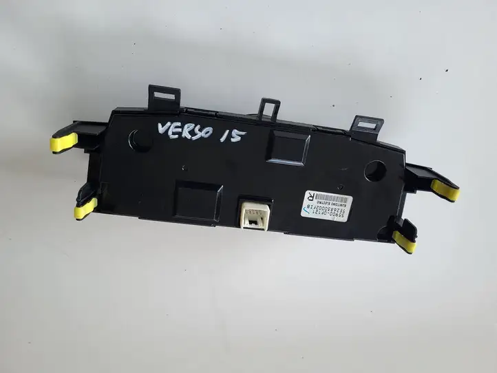 Toyota Verso (2012 - 2015)   Блок управления кондиционера воздуха / климата/ печки (в салоне)