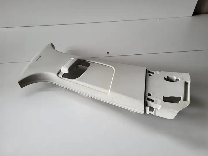 Ford Kuga II (2013 - 2019) Накладка ремня безопасности — фото 1