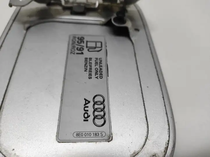 Audi A4 S4 B6 8E 8H (2000 - 2006) 8E0010183S Крышка топливного бака — фото 4
