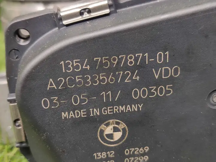 BMW 5 F10 F11 (2009 - 2016) 7597871 Дроссельная заслонка — фото 4