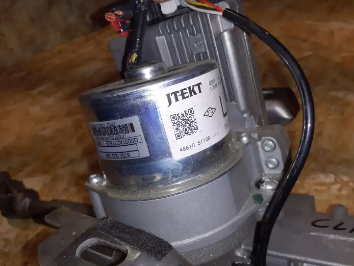 Renault Clio IV (2012 - 2019) 6700003396 Насос гидроусилителя руля — фото 3