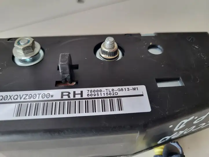 Honda Accord (2008 - 2016)   Подушка безопастности сиденья