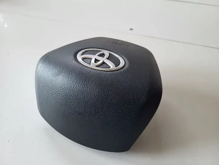Toyota Verso (2012 - 2015) Подушка безопасности руля — фото 4