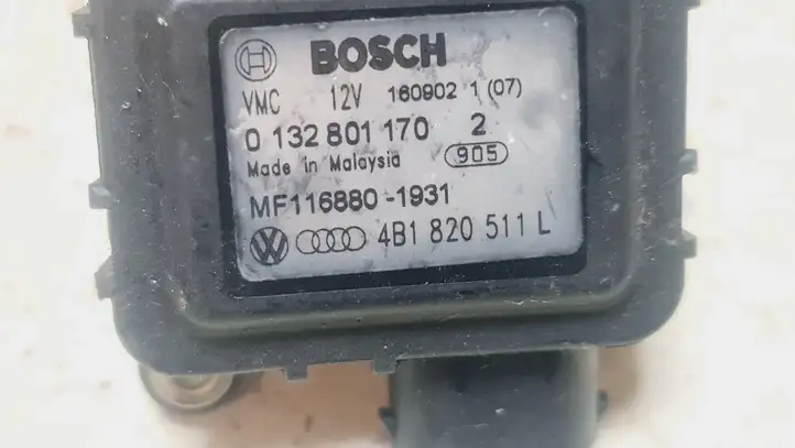 Audi A6 S6 C5 4B (1997 - 2001) 4B1820511L Двигатель задвижки потока воздуха — фото 4