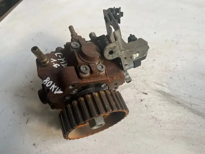 Ford Focus C-MAX (2003 - 2010)  0445010102 Топливный насос