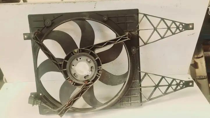 Volkswagen Fox (2005 - 2009)  6Q0959455AD Электрический вентилятор радиаторов