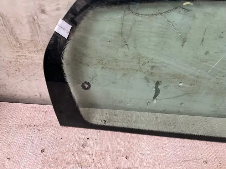 Skoda Citigo (2011 - 2017) 1S4839102F Стекло задней двери — фото 5
