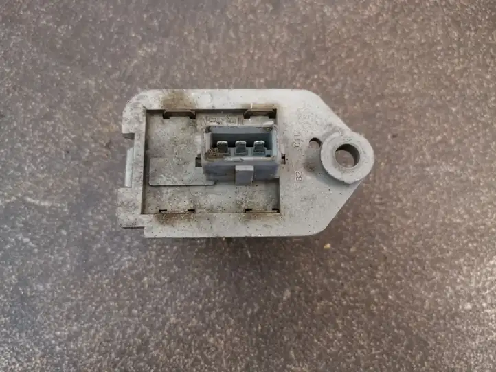 Citroen C5 (2001 - 2004)  9641212580 Реле вентилятора охлаждения