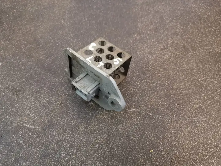 Citroen C5 (2001 - 2004)  9641212580 Реле вентилятора охлаждения