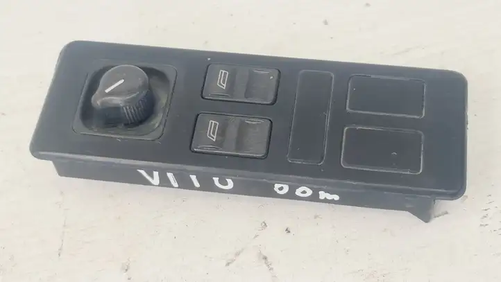 Mercedes-Benz Vito Viano W638 (1996 - 2003) LU0005456613 Блок кнопок стеклоподъемников — фото 1