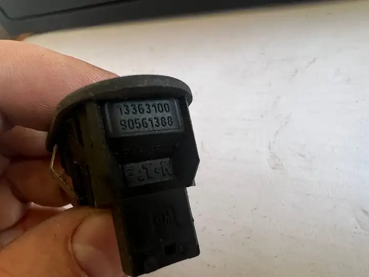 Opel Zafira A (1999 - 2003) 13363100 Блок кнопок стеклоподъемников — фото 3