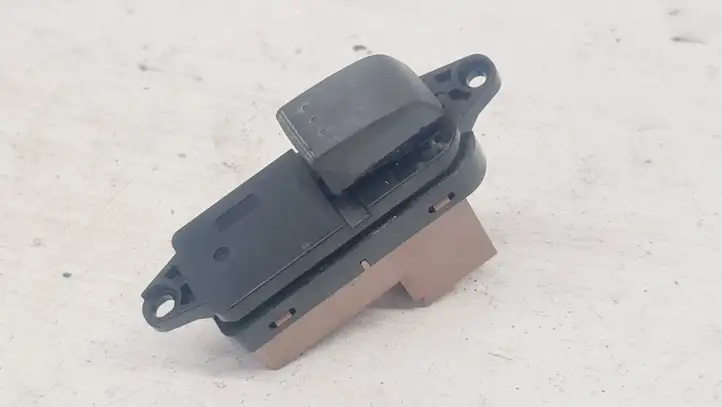 Mazda 6 (2005 - 2007) GP9G66380 Кнопка стеклоподъемников — фото 3