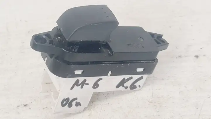 Mazda 6 (2005 - 2007) GP9F66380 Кнопка стеклоподъемников — фото 1