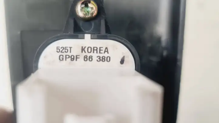 Mazda 6 (2005 - 2007) GP9F66380 Кнопка стеклоподъемников — фото 2
