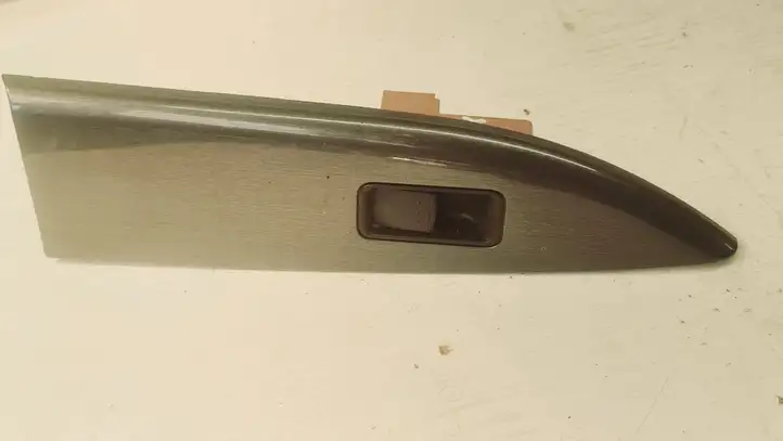 Mazda 6 (2005 - 2007) GP9G66380 Кнопка стеклоподъемников — фото 1