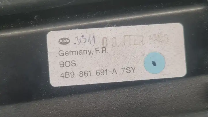 Audi A6 S6 C5 4B (1997 - 2001) 4B9861691A Шторка багажника (сетка) — фото 4