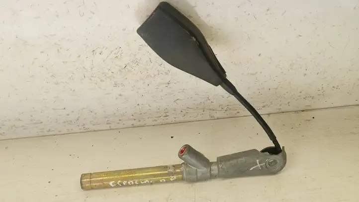 Renault Espace -  Grand espace IV (2004 - 2014)   Замок переднего ремня