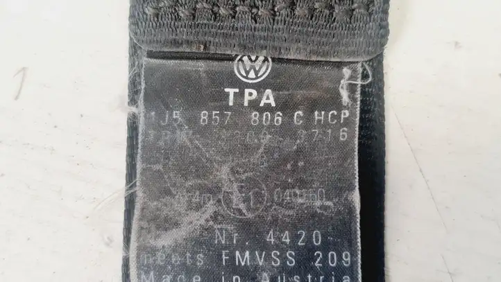 Volkswagen Bora (1998 - 2005) 1J5857806C Задний ремень безопасности — фото 4