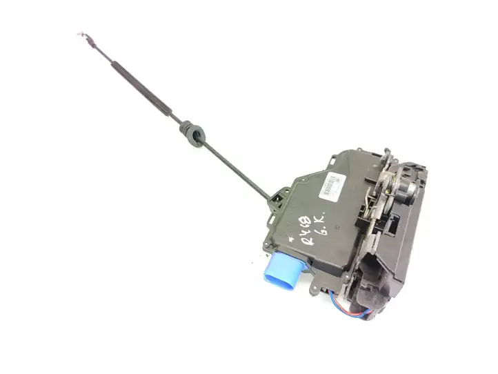 Skoda Octavia Mk2 (1Z) (2004 - 2013)  7L0839015D Замок задней двери