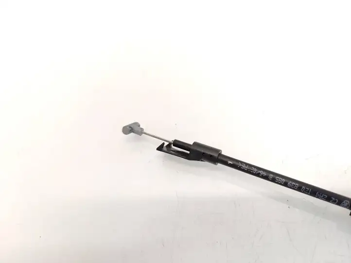 Skoda Octavia Mk2 (1Z) (2004 - 2013)  7L0839015D Замок задней двери