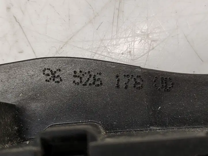 Peugeot 407 (2004 - 2011)  96526178 Внутренняя ручка