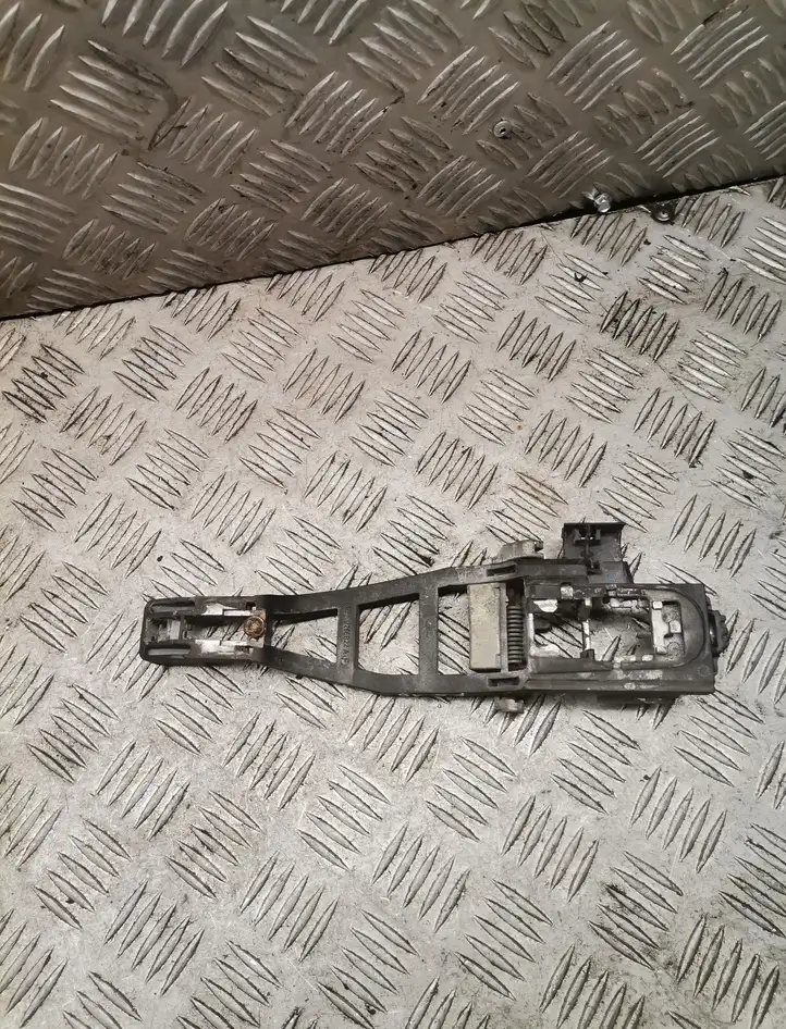 Ford Galaxy (2006 - 2010) Наружная ручка задней двери — фото 1