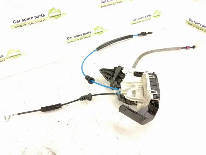 Mercedes-Benz C W204 (2007 - 2014)  DALISID5113 Замок задней двери