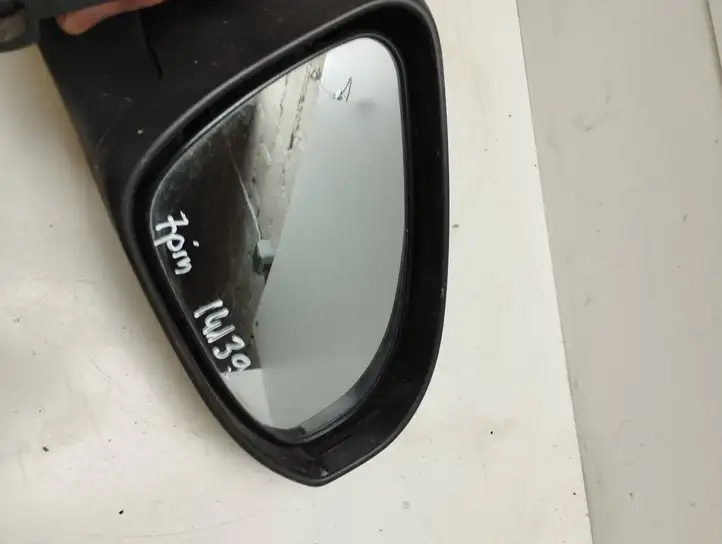 Toyota Yaris (2009 - 2012) Боковое зеркало с электроприводом — фото 3