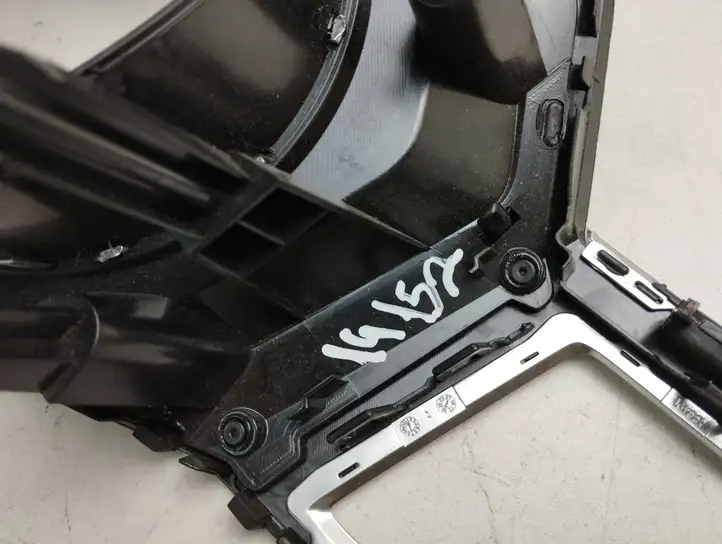 Volkswagen Tiguan Allspace (2017 - )  5NN857059 Отделка приборного щитка