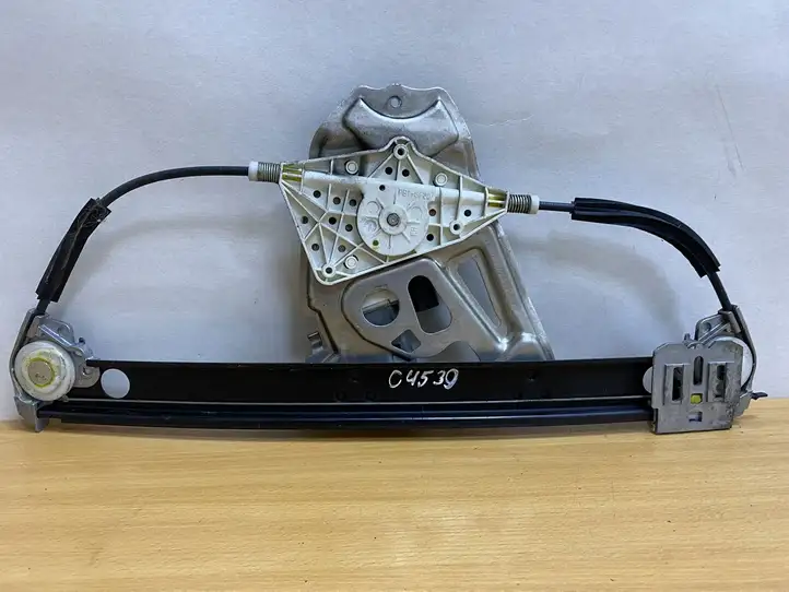 Mercedes-Benz S W220 (1998 - 2006) A2207302046 Стеклоподъемник передней двери (комплект) — фото 1