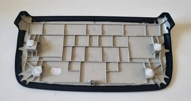 BMW 5 G30 G31 (2016 - )  51447384544 Потолочный ящик для вещей