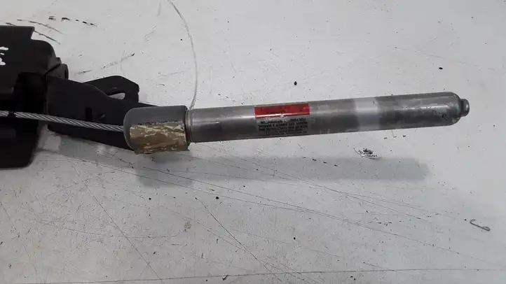 Volvo V70 (2004 - 2007)   Передний ремень безопасности