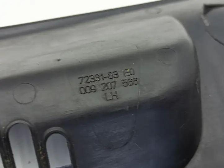 Opel Agila A (2000 - 2007) 7233183E0 Жабо стеклоочистителей — фото 3