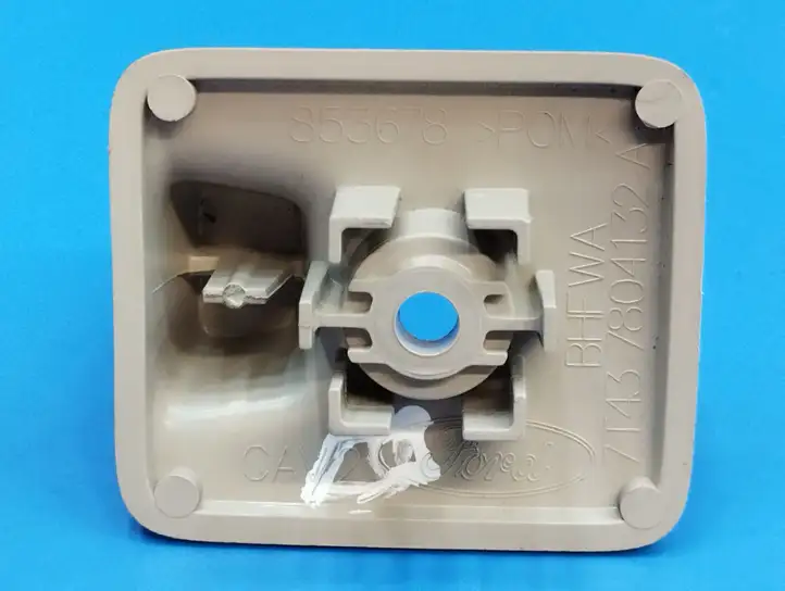 Ford Edge I (2007 - 2014)  7T437804132 Держатель щитка от солнца