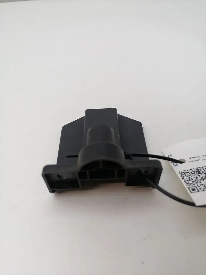 Ford Edge I (2007 - 2014) 7T4378404B04A Прочая отделка багажника — фото 3