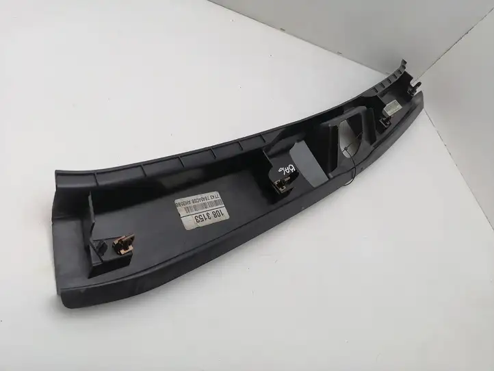 Ford Edge I (2007 - 2014) 7T4378404C08 Отделка порога багажника — фото 8