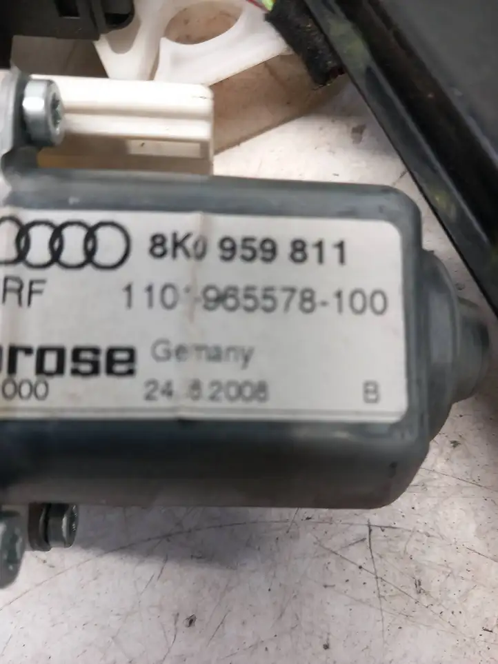 Audi A4 S4 B8 8K (2007 - 2011) 8K0959811 Стеклоподъемник задней двери — фото 2