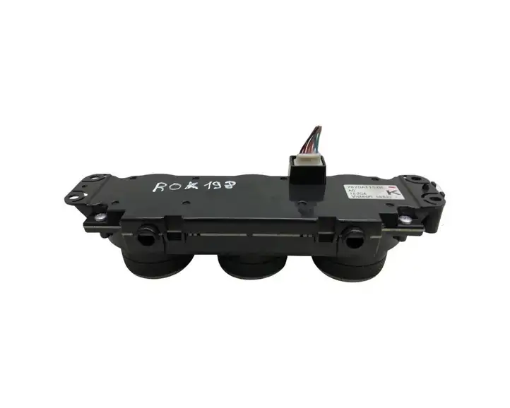 Mitsubishi ASX (2010 - 2016) 7820A115XB Модуль управления кондиционером — фото 3