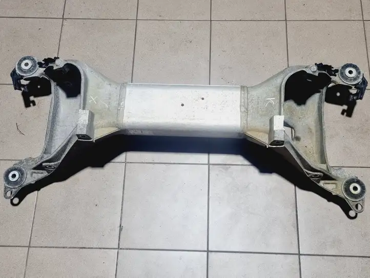 Peugeot 508 (2010 - 2014)  9640718610 Задняя траверса