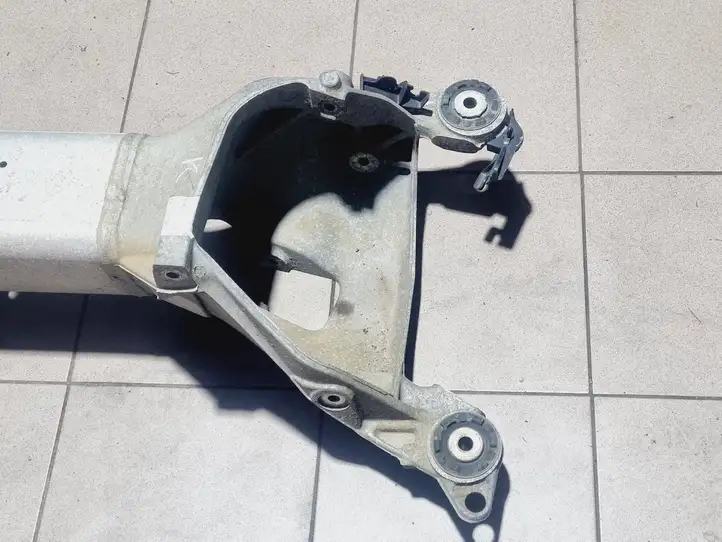 Peugeot 508 (2010 - 2014)  9640718610 Задняя траверса