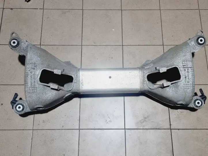 Peugeot 508 (2010 - 2014)  9640718610 Задняя траверса