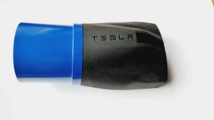 Tesla Model S (2016 - 2021) 102580100D Зарядное устройство — фото 1