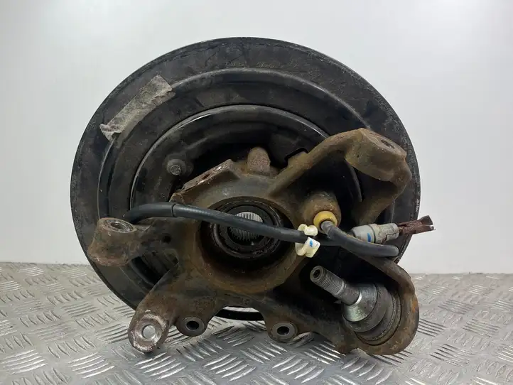 Dodge Durango (2013 - )  04877112AC Ступица