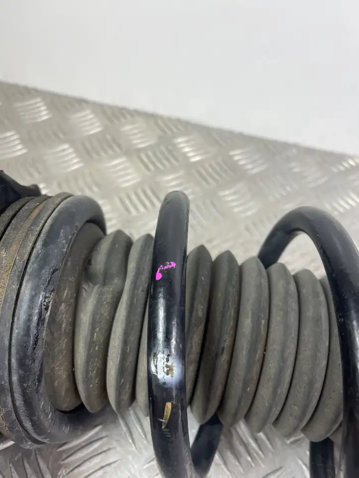 Jeep Compass (2017 - )  68259678AB Передний амортизатор с пружиной