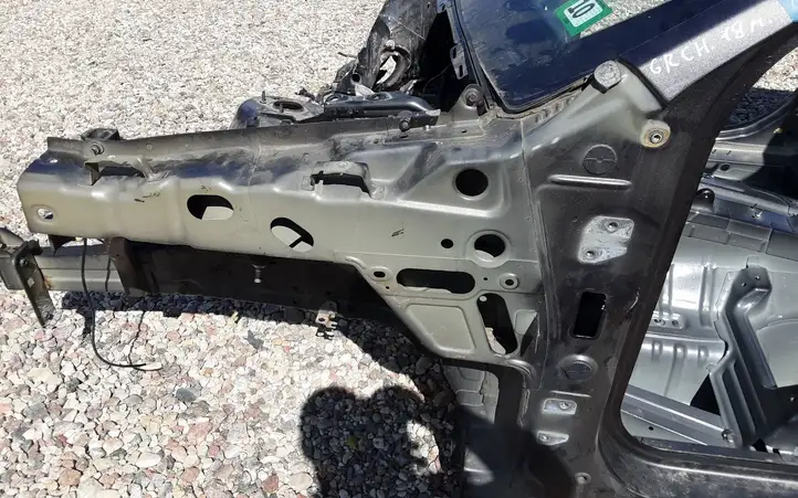 Jeep Grand Cherokee (2010 - 2021) Кузов — фото 11